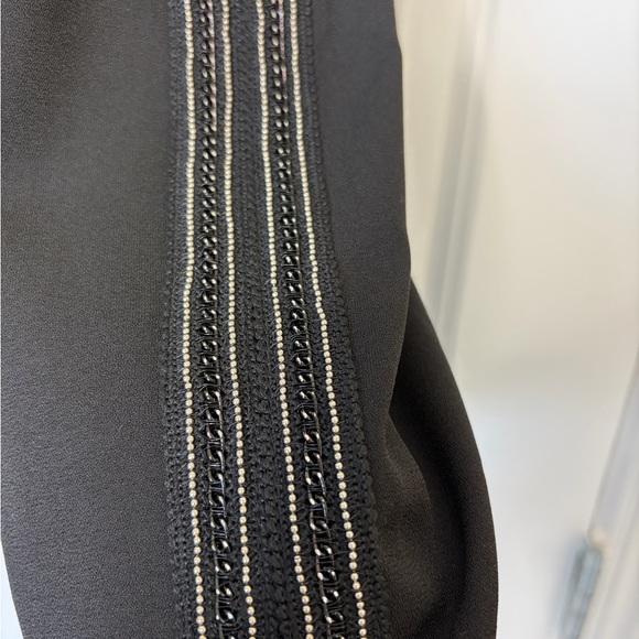 Forever 21 Contemporary Black Sleeveless Mini Shift Dress Size S - Picture 4 of 10